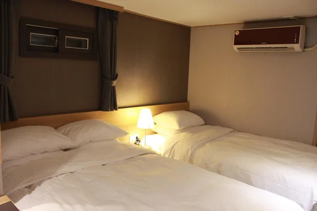 غرفة ديلوكس بسريرين منفصلين، Hotel Stay Inn Seoul Station 3/10