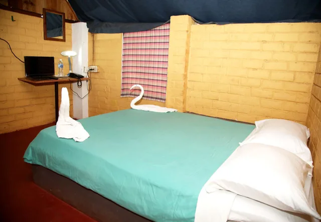 كوخ بسرير كوين، Prince Park Farm House 1/1