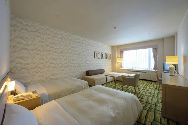 غرفة قياسية بسريرين منفصلين مع أريكة، HOTEL TANGRAM 2/3