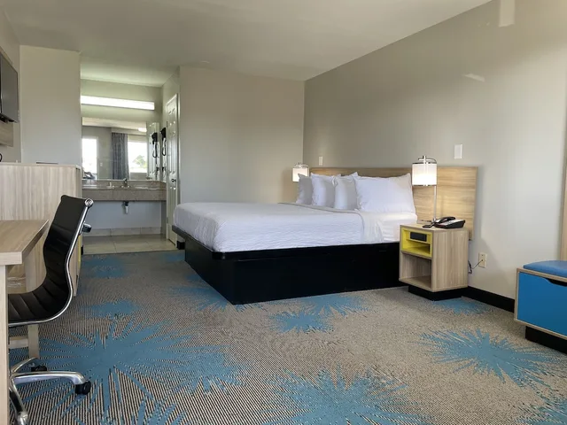 غرفة قياسية بسرير كينج، Days Inn By Wyndham Temple 9/10