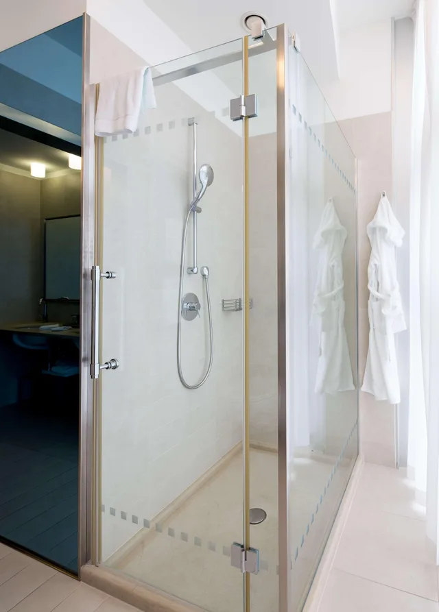 Connecting, Suite, King Bed, 2 Bathrooms, Sofa، Best Western Premier Bhr Treviso Hotel 7/7