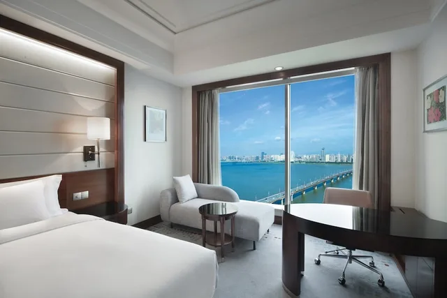 غرفة قياسية بسرير فردي، Crowne Plaza Nanchang Riverside 7/10