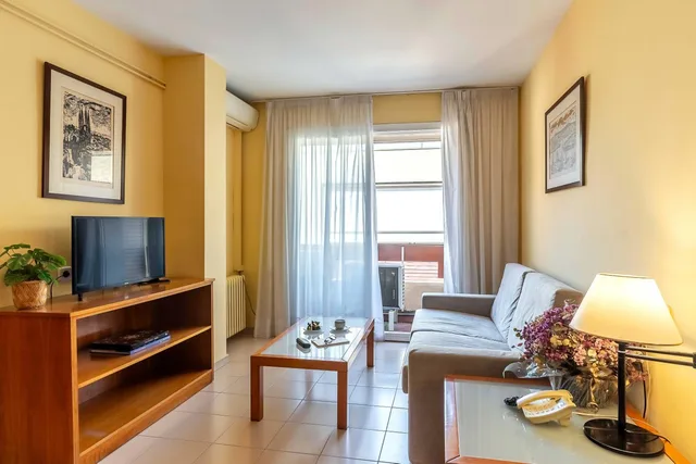 شقة بسريرين منفصلين بغرفة نوم واحدة، Aparthotel Bertran 6/10