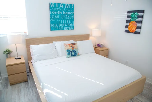 جناح استوديو بسرير كينج، The Villas at St Pete Beach 1/3