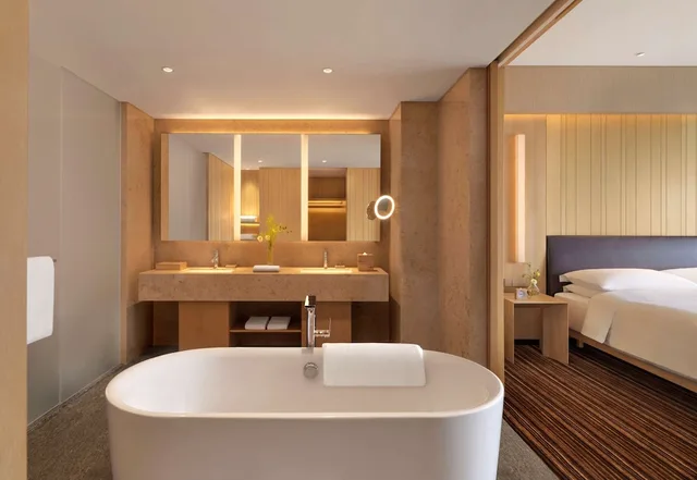 Regency, Suite, King Bed، Hyatt Regency Beijing Wangjing 2/2