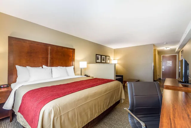 جناح بسرير كينج، Comfort Inn & Suites Rocklin - Roseville 5/7