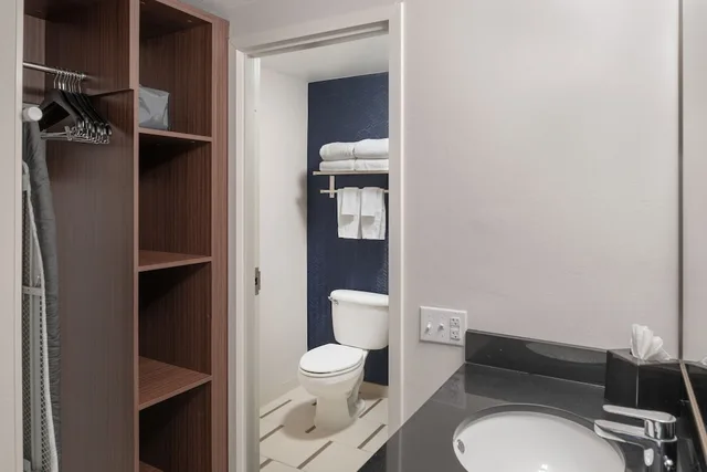 غرفة بسرير كينج، Fairfield Inn Boston Tewksbury Andover 3/4
