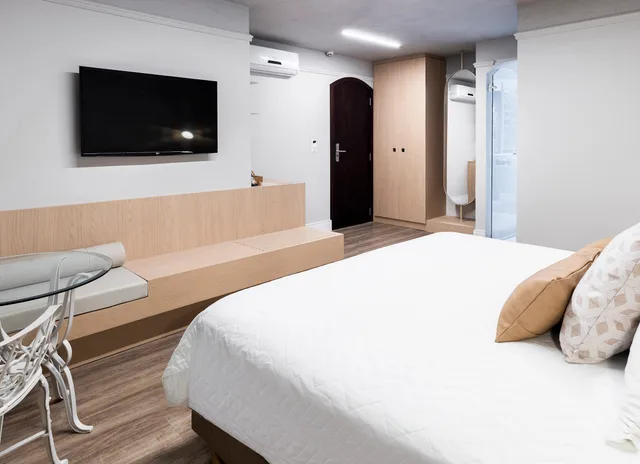 جناح بجاكوزي، HM Hotel 2/5