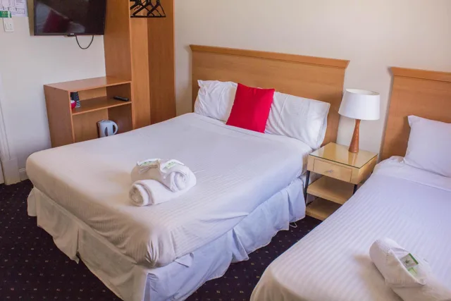 غرفة عائلية كبيرة، Gardners Inn Hotel 2/2