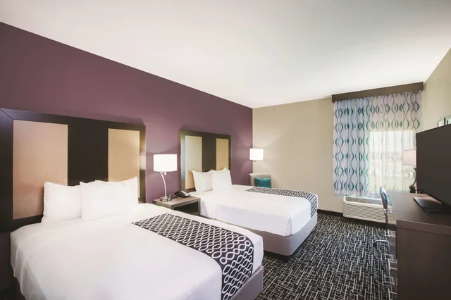غرفة قياسية بسريرين كوين، La Quinta Inn And Suites By Wyndham Houston Cypress 2/7