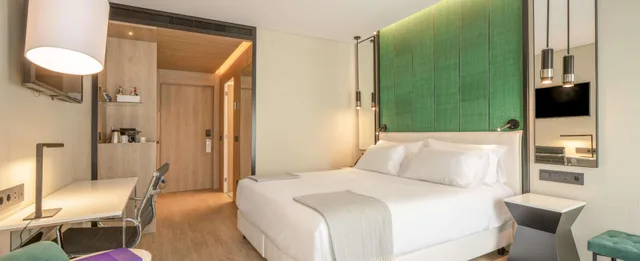 Superior, Double Bed, Nh Porto Jardim 8/9