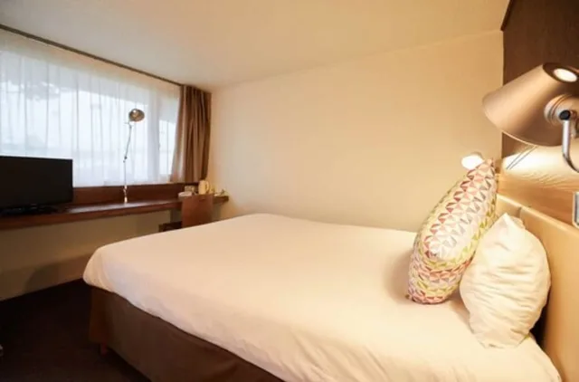 Standard, Double Bed, CAMPANILE PAU 2/5