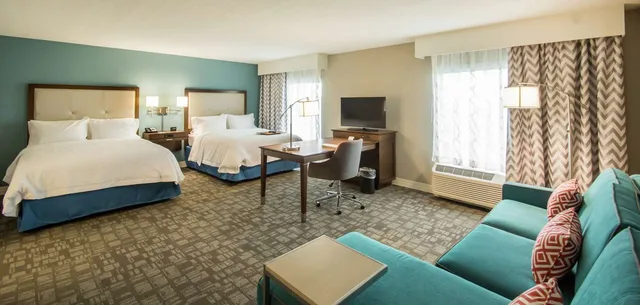 جناح استوديو بسريرين كوين، Hampton Inn & Suites Orlando At SeaWorld 1/6