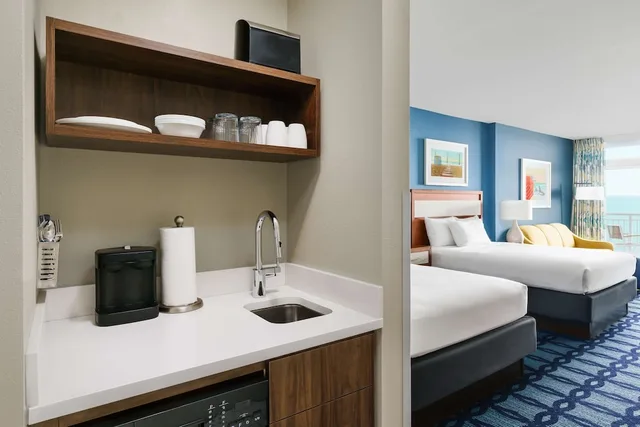 Room, 2 Queen Beds, Ocean Front, Accessible، Homewood Suites by Hilton Myrtle Beach Oceanfront 4/4