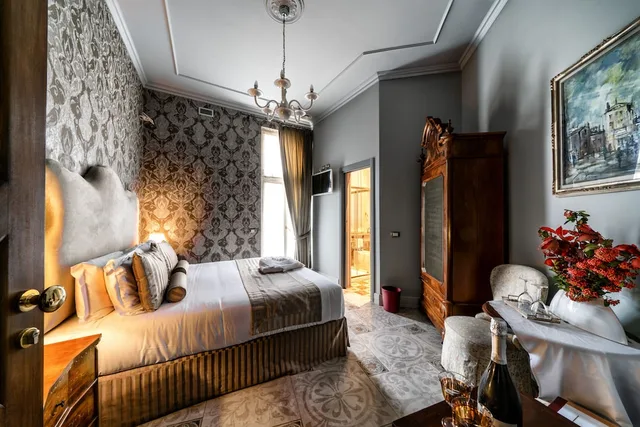 Dolce, Standard, Queen Bed، Navona Grand Suite 1/2