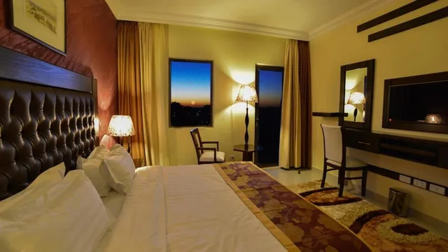 Room, King Bed, P Quattro Relax Hotel 9/10