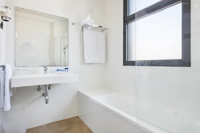 غرفة قياسية بسرير مزدوج، Hotel Best 4 Barcelona 4/4