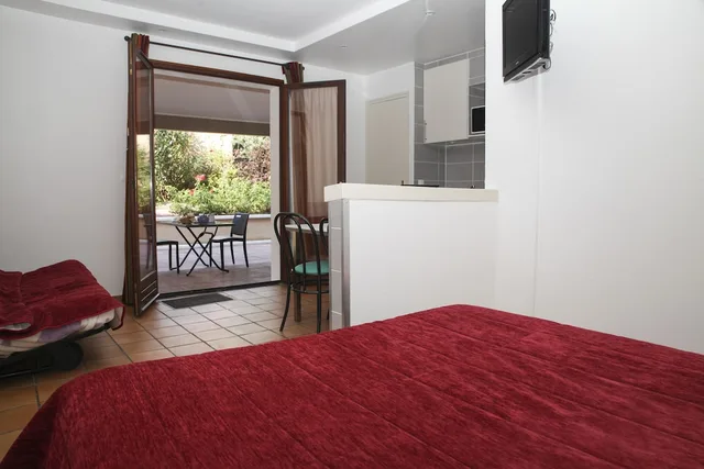 استوديو بشرفة، La Ferme Des Barmonts Hotel 1/2