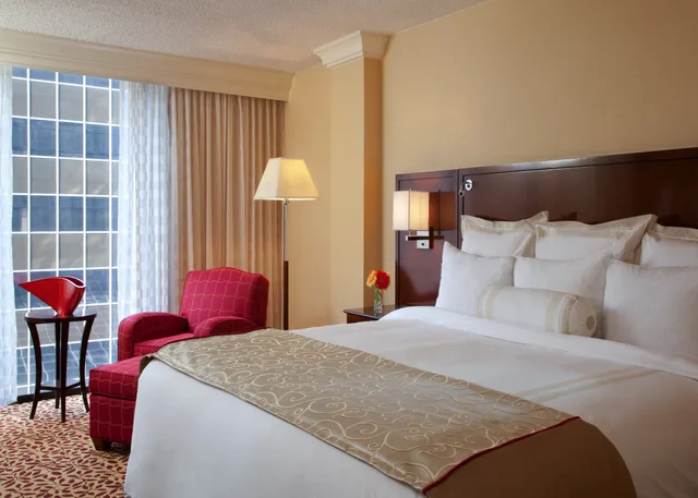 غرفة قياسية بسرير مزدوج، Houston Marriott Uptown by the Galleria 1/4