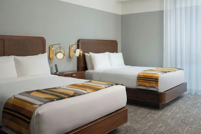 Tower, Premium, 2 Queen Beds, Accessible، Asher Adams, Autograph Collection 1/2