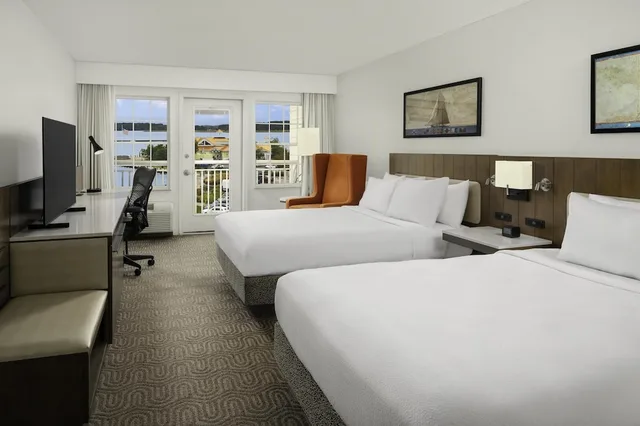 غرفة قياسية بسريرين كوين، Hilton Garden Inn Kent Island Marina 3/6