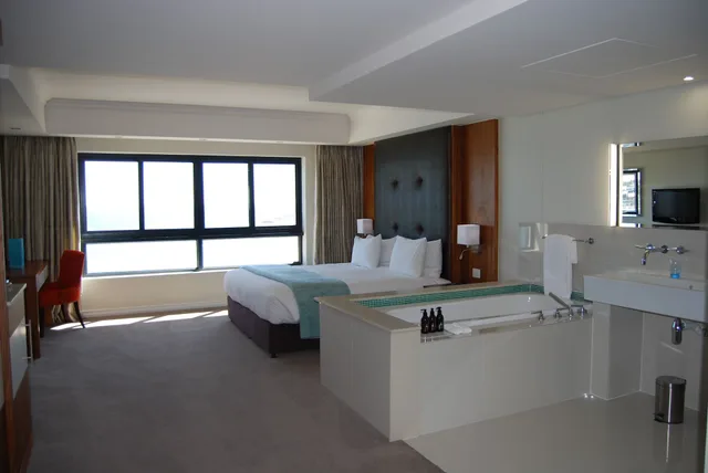 Sea-Facing Robben Island King، Blaauwberg Beach Hotel 7/10