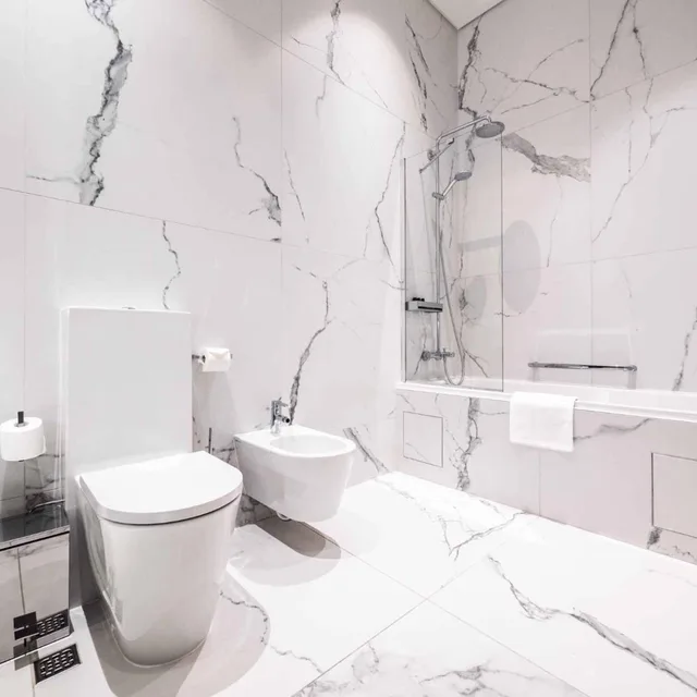 جناح جونيور، Hotel Pacai 9/9