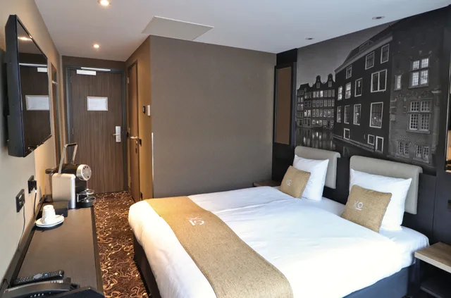 غرفة بسريرين منفصلين، XO Hotels Infinity 2/5