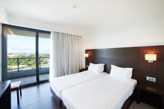 Classic, Suite, Double Bed, Land View, Sofa, RR Alvor Baia Resort 1/3