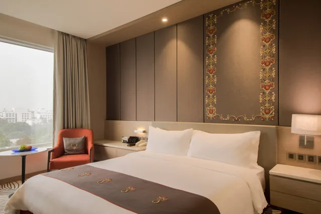 غرفة كلوب بسرير كينج بإطلالة على المدينة، Sheraton New Delhi 4/10