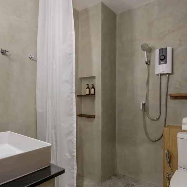 غرفة بسريرين منفصلين بشرفة، The Motifs Eco Hotel 3/4