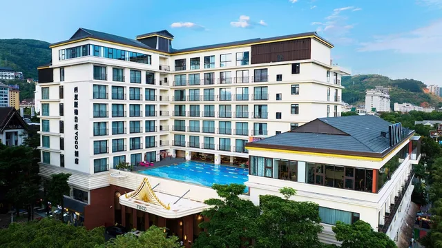 voco Xishuangbanna Gaozhuang by IHG، Jinghong 1/50