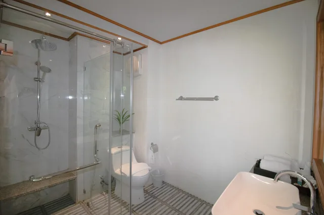 غرفة ديلوكس بإطلالة على الجبل، Royal Train Garden Resort 4/4