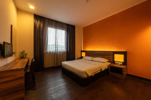 غرفة ديلوكس بسرير مزدوج بإطلالة على المدينة، WaterFront Boutique Hotel 1/1