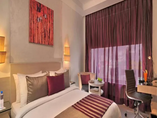 Superior, Double Bed, THE ASHTAN SAROVAR PORTICO 6/9