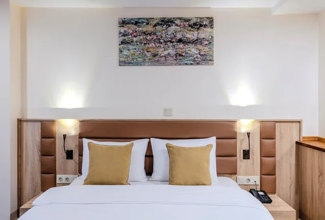 استوديو بسرير مزدوج، Roys Hotel & Suites 2/6