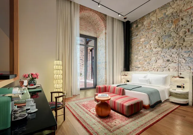 Atrium، Aliee Istanbul - A Paris Society Collection Hotel 3/4