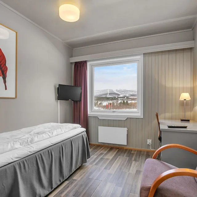 Superior, Single, Bardufoss Hotell 2/6
