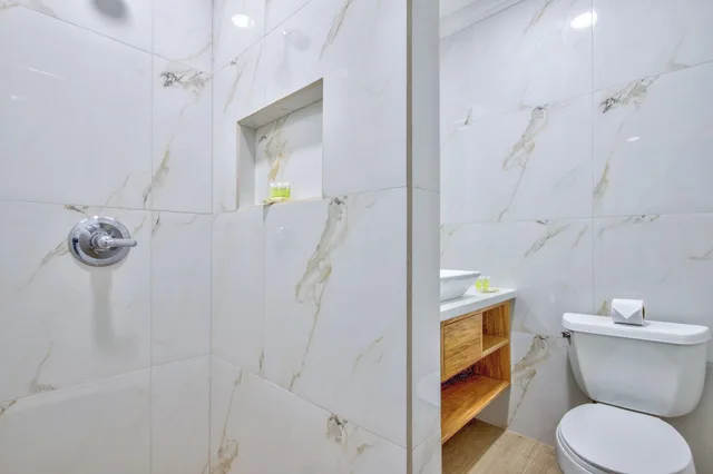 غرفة مفردة، Airport Suites Hotel 4/5