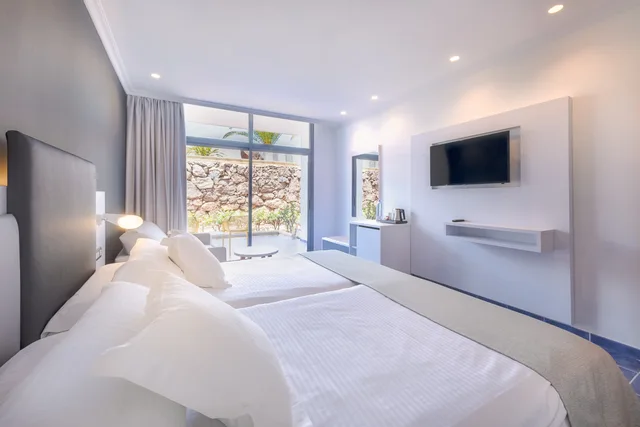غرفة قياسية بسرير مزدوج أو سريرين منفصلين، Hotel LIVVO Mirador Papagayo 2/3