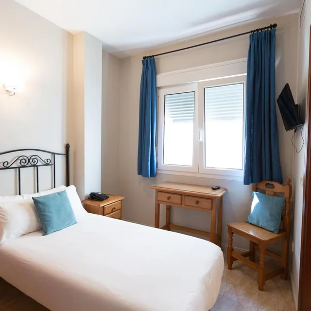 غرفة مفردة، Hotel Mediterraneo 1/10