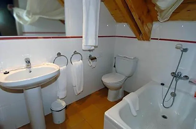 غرفة بسريرين منفصلين، Hotel Taull 2/2