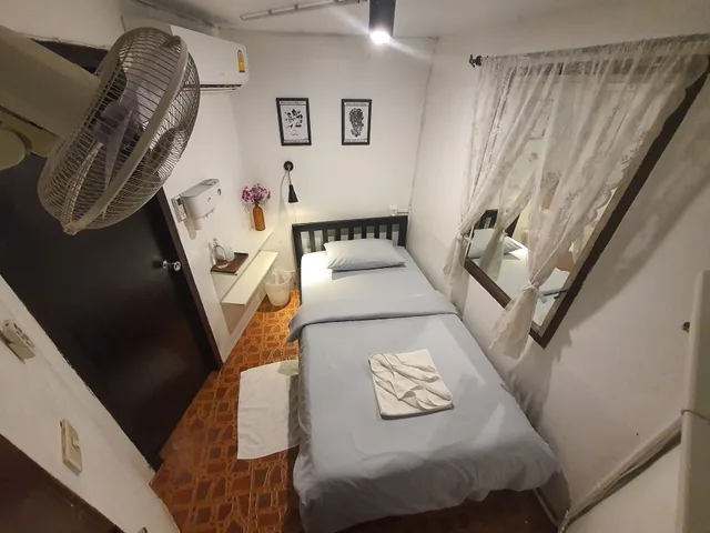 غرفة أساسية مفردة بسرير فردي بحمام مشترك، Hostel 16 4/7