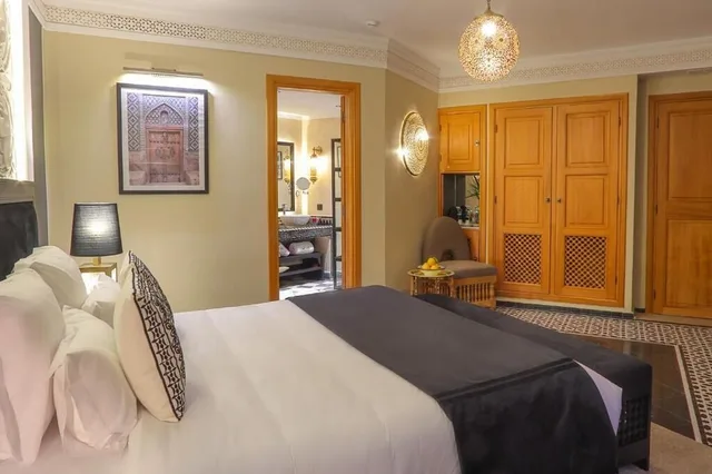 غرفة سوبيريور بسرير كينج، Dar Lys Luxury Riad & Spa 2/3
