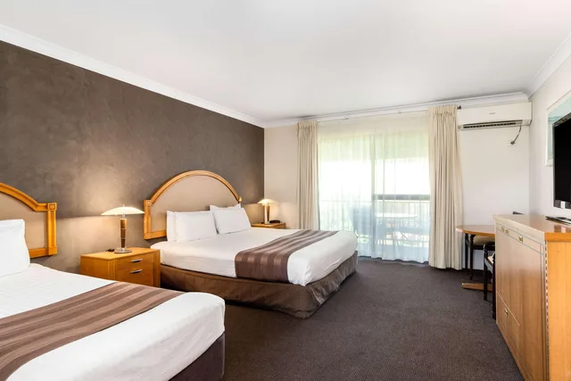 غرفة بسرير كينج، Quality Inn Dubbo International 2/4