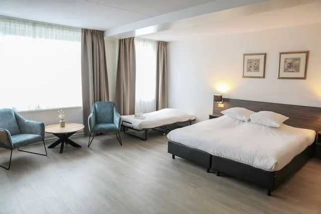 جناح جونيور بسريرين منفصلين، Golden Tulip Ampt Van Nijkerk 2/9