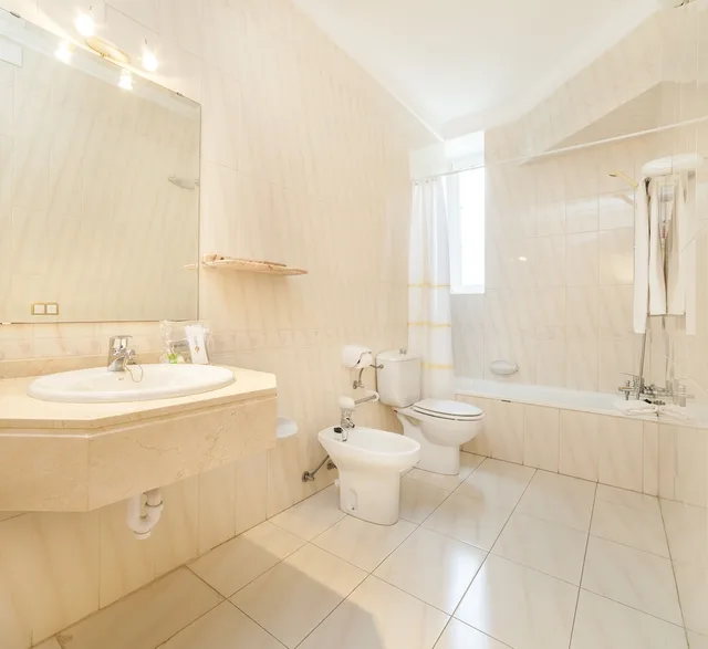 Room, Single, Twin Beds, Globales Reina Cristina 7/8