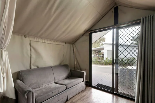 Safari, Economy, Tent، Discovery Parks Dubbo 2/3