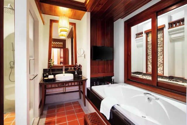 Hollywood, Deluxe, Twin Beds, 2 Futon Beds, Balcony، Ratilanna Riverside Spa Resort Chiang Mai 3/3