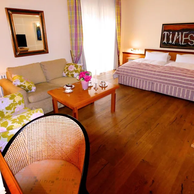 Room, Double or Twin Bed, Villa Hammerschmiede Hotel 8/10